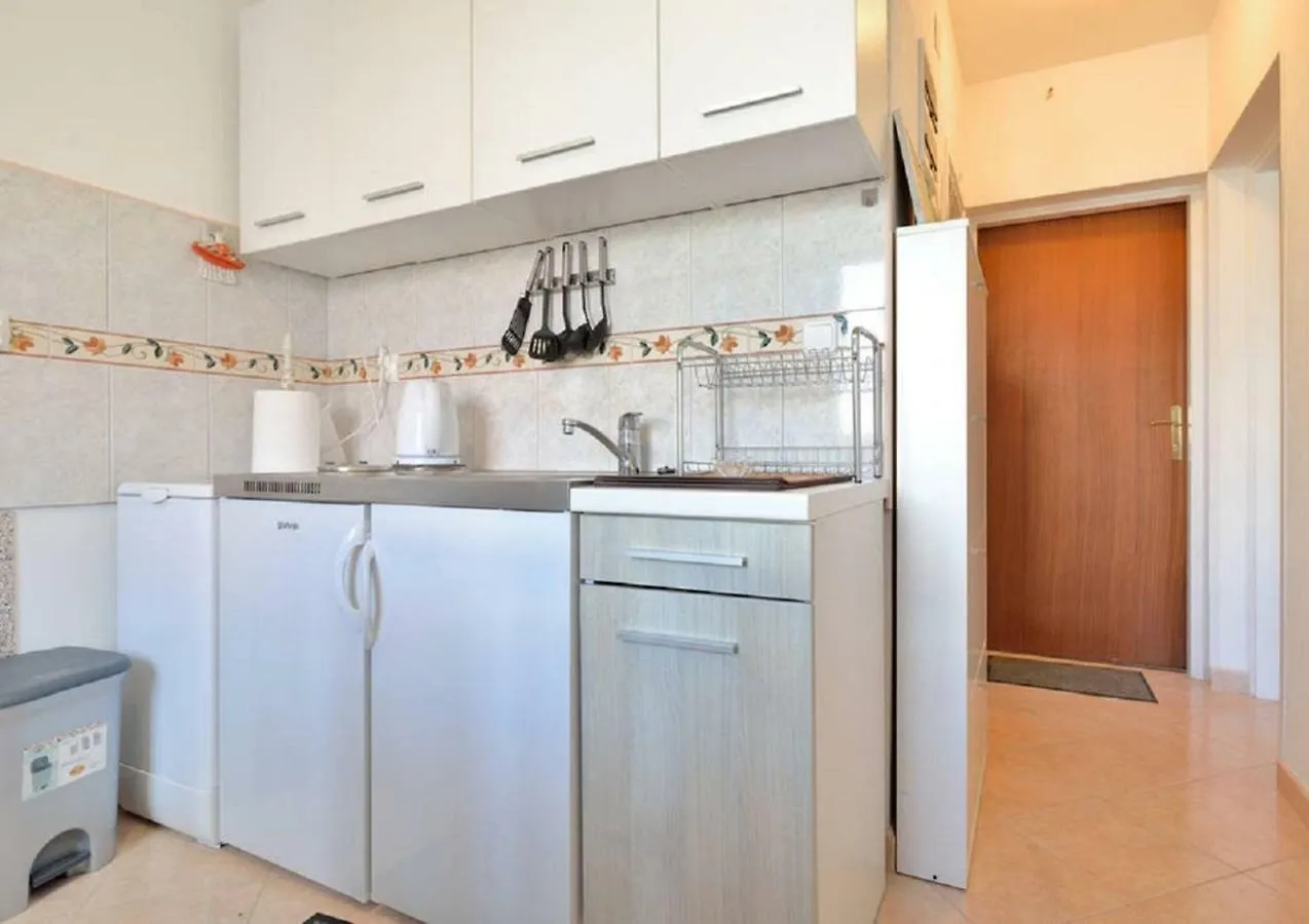 Iva Apartments&Bikes Пула